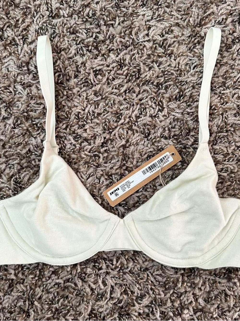 SKIMS Soft-Cup Bra in Bone